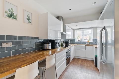 3 bedroom end of terrace house for sale, Cornwell Road, Old Windsor, Windsor