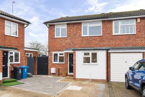 3 bedroom end of terrace house for sale, Cornwell Road, Old Windsor, Windsor