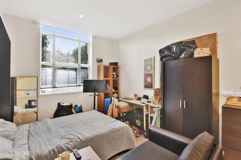 Studio for sale, Bromyard Avenue | London | W3