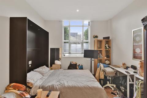 Studio for sale, Bromyard Avenue | London | W3