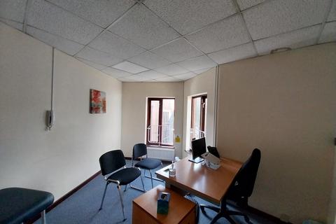 Office to rent, Church Road, Croydon CR0