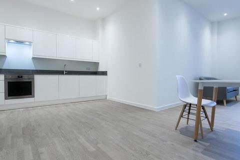 1 bedroom apartment to rent, Vonder Village, Riverbank Way TW8