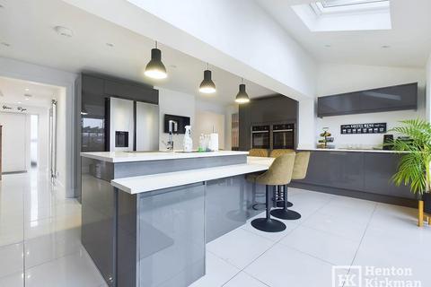 78 Beams Way, Billericay, CM11 2NR