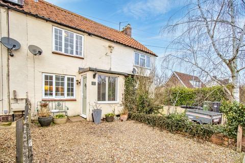 3 bedroom cottage for sale, Norwich Road, Fakenham