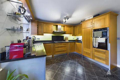 4 bedroom detached house for sale, Balmoral Drive, Stoke-On-Trent ST10