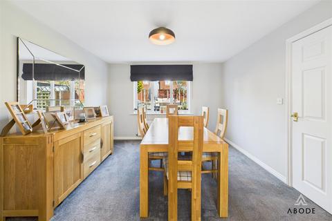 3 Balmoral Drive, Cheadle, Stoke-on-trent, ST10 1WB