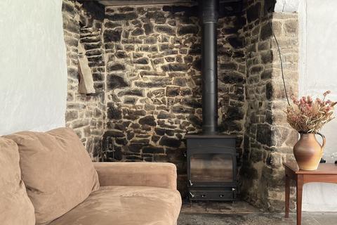 3 bedroom cottage for sale, East Worlington, Crediton, EX17