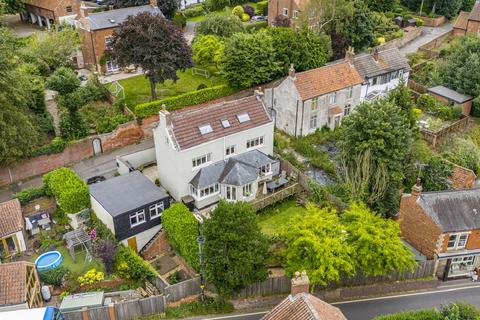 6 bedroom detached house for sale, Chapel Lane, Farnsfield Newark NG22