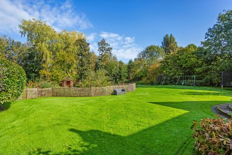 undefined, Cranes Road, Sherborne St. John, Basingstoke, Hampshire, RG24