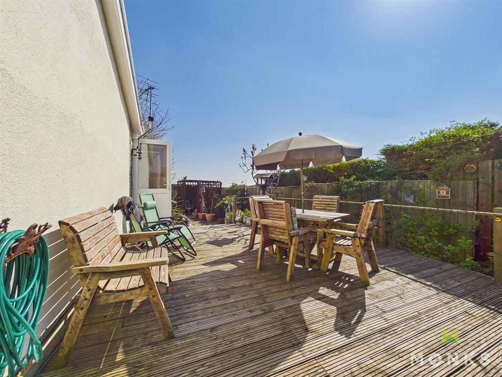 CAM01420 G0-PR0612-STILL007.jpg