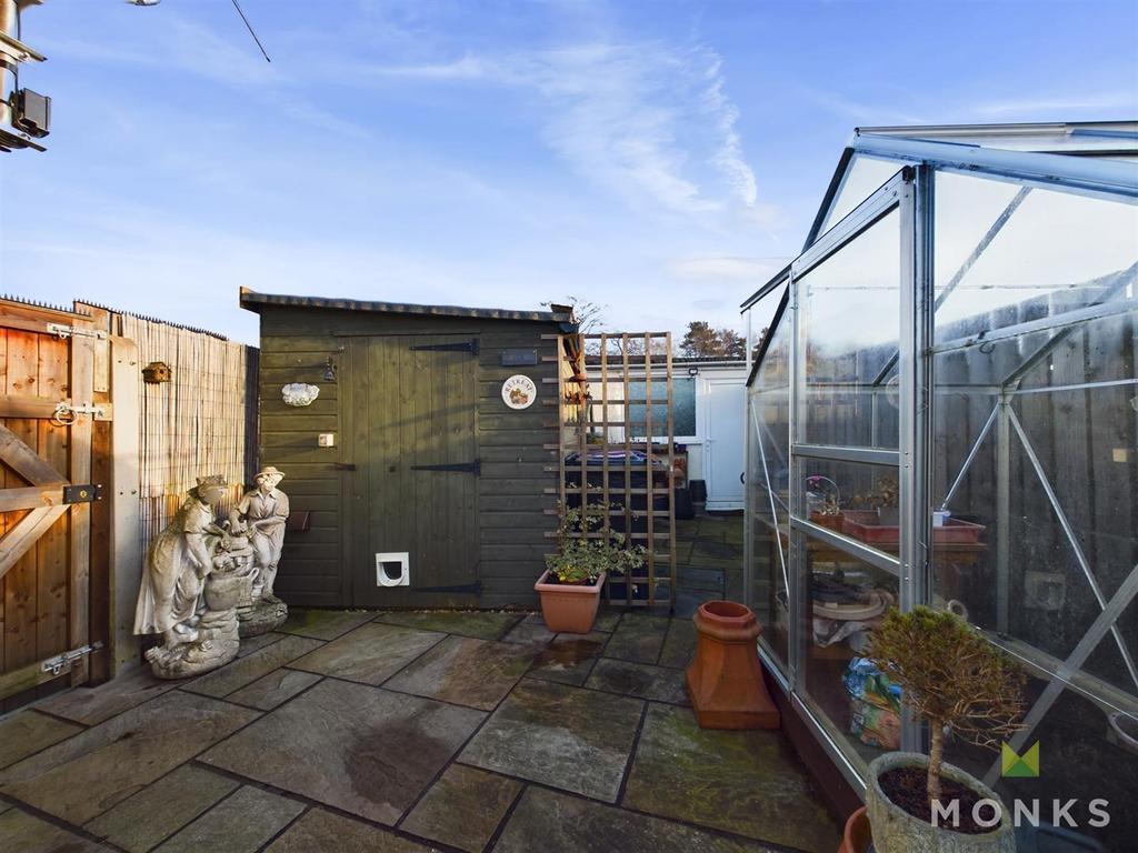 CAM01420 G0-PR0555-STILL010.jpg