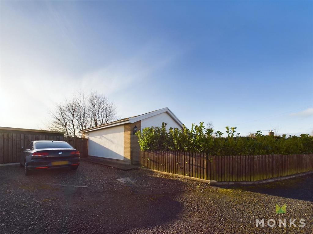 CAM01420 G0-PR0555-STILL020.jpg