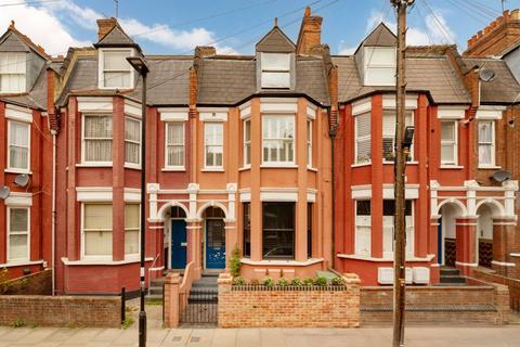 Birnam Road, London N4