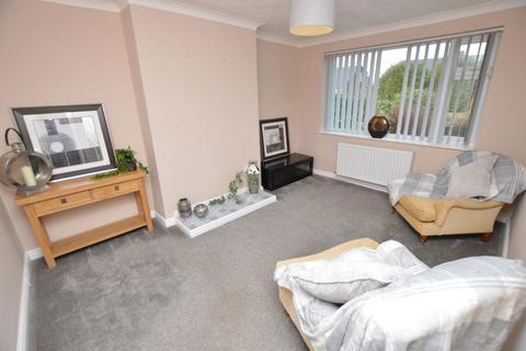 3 bedroom bungalow to rent, Longhurst Road, Hindley Green