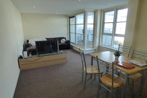 2 bedroom apartment for sale, Watkin Road, Leicester LE2