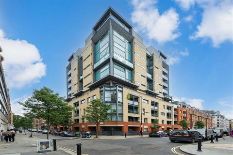 2 bedroom flat for sale, Wells Street, London W1T