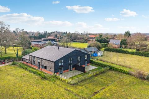 4 bedroom barn for sale, Birch Lane, Hemel Hempstead HP3