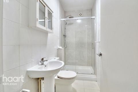 2 bedroom flat to rent, Gordon Road, Southend-on-sea