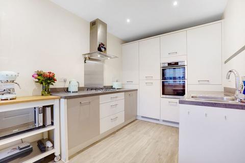36 Kiln Way, Halling, Rochester, ME2 1FP