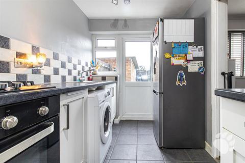 2 bedroom terraced house for sale, Tinkler Side, Basildon SS14