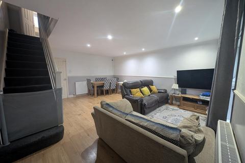 30 Caling Croft, New Ash Green, Longfield, DA3 8PX