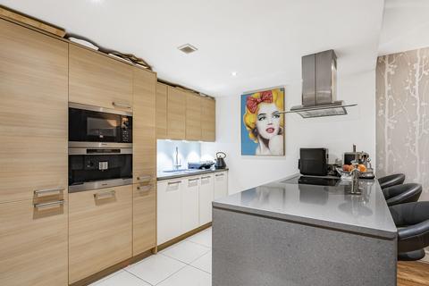 2 bedroom flat for sale, Lensbury Avenue, Fulham, SW6