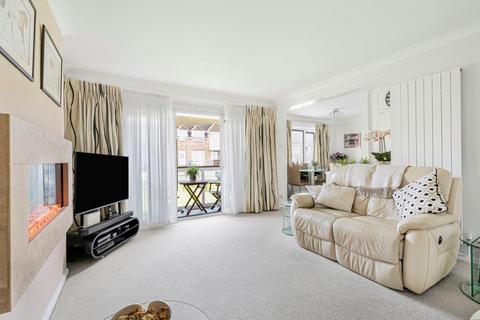 2 bedroom apartment for sale, Greenway Court, Rottingdean, Brighton, East Sussex, BN2