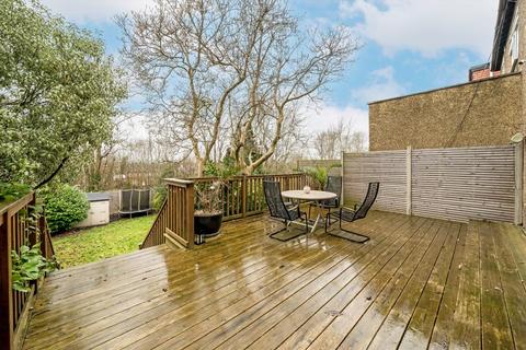 47 Wentworth Avenue, London, N3 1YN