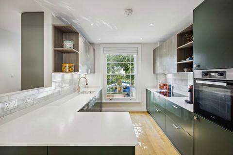 55 Brownlow Road, London, E8 4NS