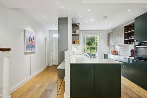 55 Brownlow Road, London, E8 4NS