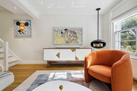 55 Brownlow Road, London, E8 4NS