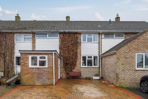 80 Hill View, Carterton, OX18 1BD