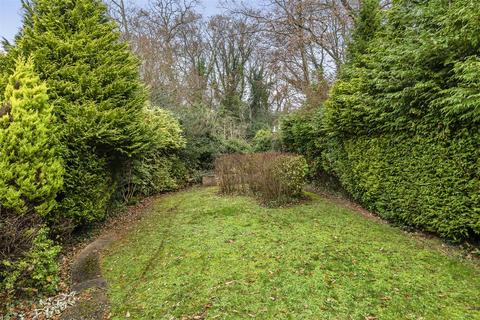 3 bedroom semi-detached house for sale, The Reddings, Mill Hill