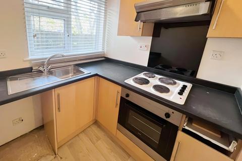 1 bedroom terraced house to rent, Thornford Drive, Westlea, Swindon, SN5 7BH