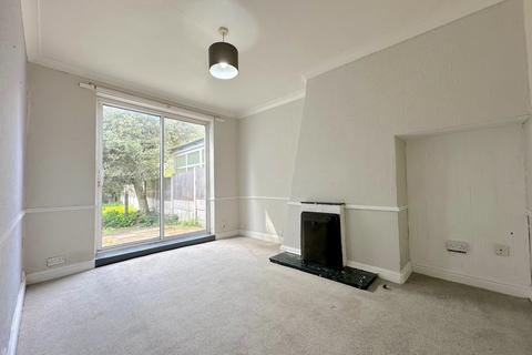 4 bedroom semi-detached house for sale, Willenhall Road, Wolverhampton WV13
