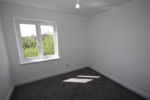 2 bedroom apartment to rent, Norfolk Close, Dartford, Kent.