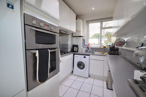 4 bedroom semi-detached house for sale, Kenmore Avenue, Kenton, HA3