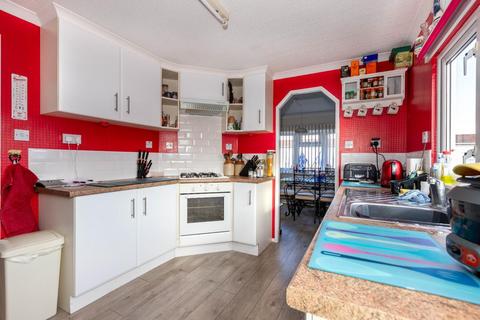 2 bedroom park home for sale, The Broadway, Lancing