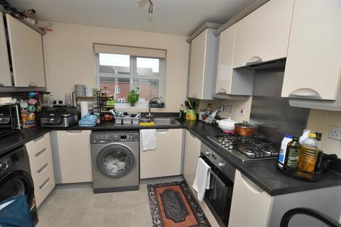 3 bedroom semi-detached house for sale, Jeque Place, Burton-On-Trent DE13