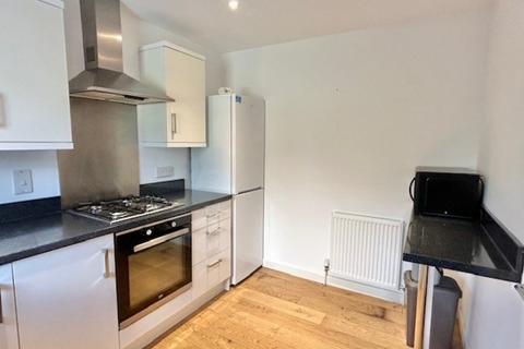 2 bedroom end of terrace house to rent, Summer Meadow, Lympstone