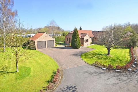undefined, Willow Garth, Ferrensby, HG5
