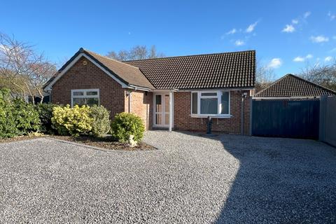 2 bedroom detached bungalow for sale, Ringwood, Hampshire