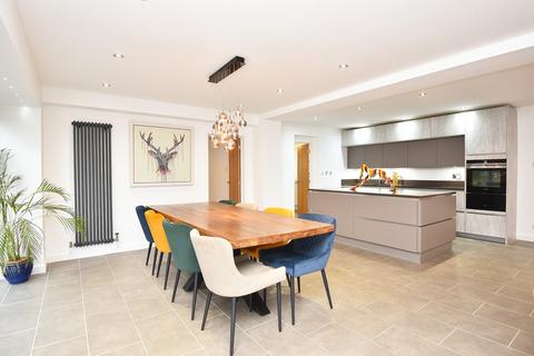 48 Westminster Crescent, Burn Bridge, Harrogate, HG3 1LY