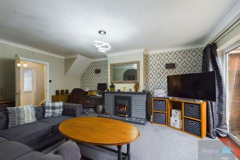 7 Astons Close, Brierley Hill, DY5 2QT