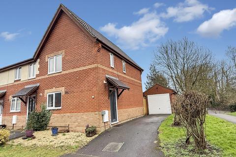 3 bedroom end of terrace house for sale, Hillbourne Close, Warminster