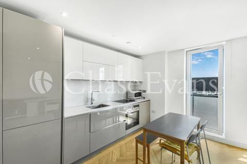 Studio to rent, Two Fifty One, 251 Southwark Bridge Road, Elephant and Castle, London, SE1