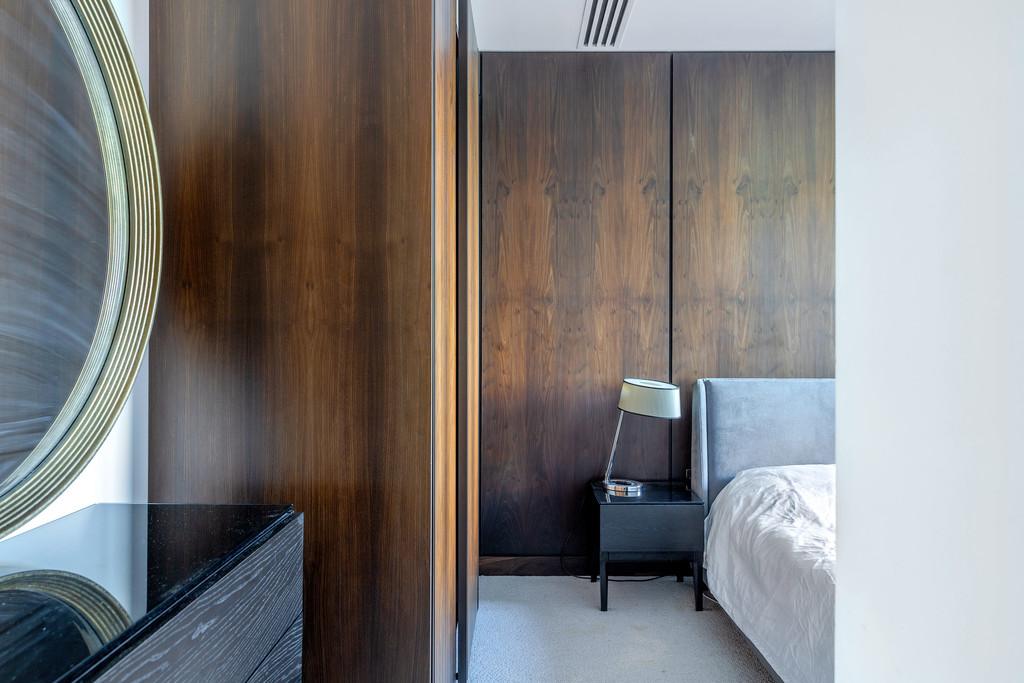 Bennet Street SW1 A