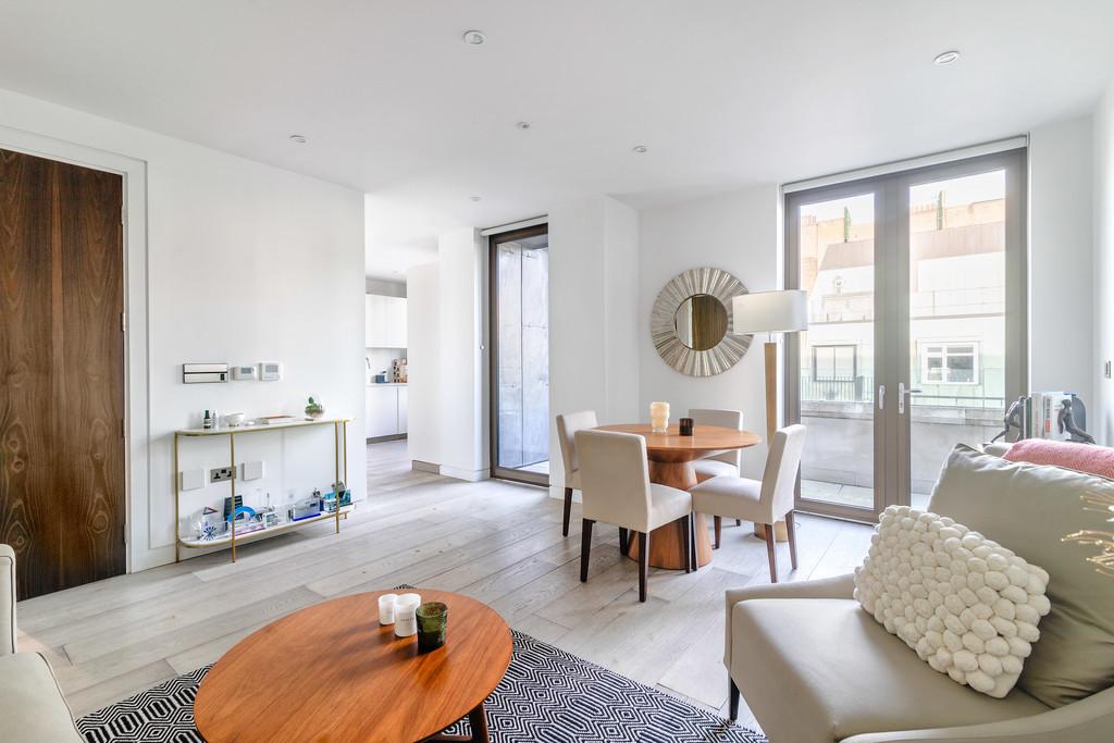 Bennet Street SW1 A