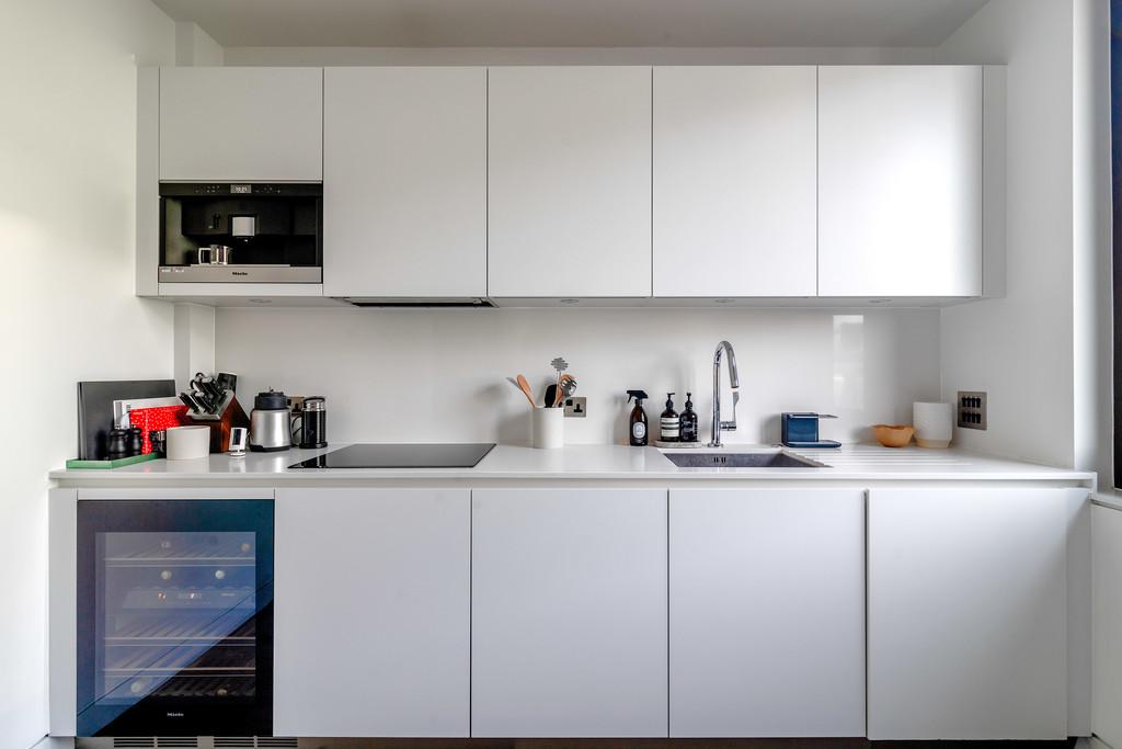 Bennet Street SW1 A