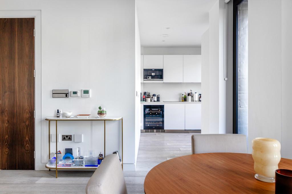 Bennet Street SW1 A